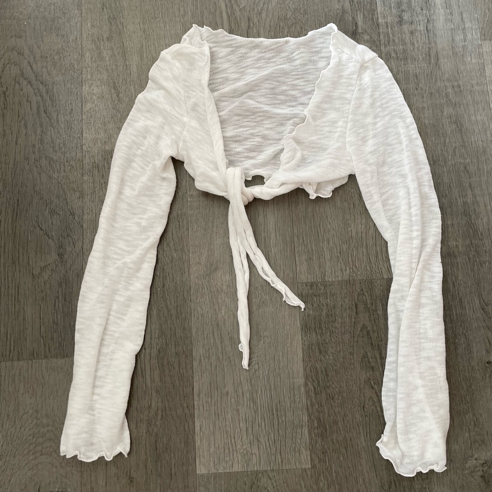 White Shein front tie crop top.